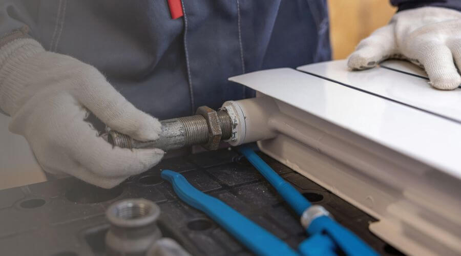 Professional water heater repair services in Oglesby, TX